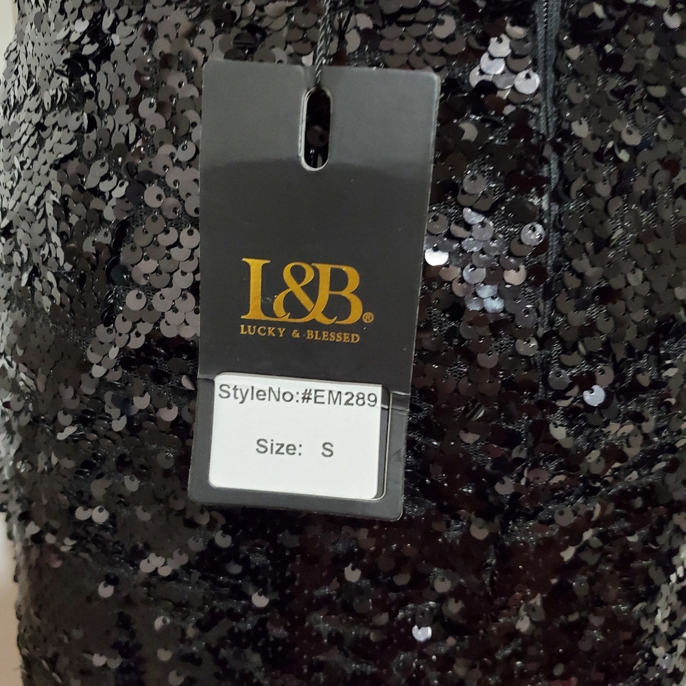 Black sequin mini skirt - Picture 4 of 6